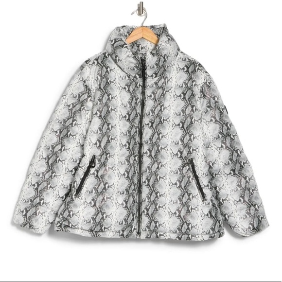 Noize Jackets & Blazers - NOIZE Jozy Snake Print Vegan Faux Leather Puffer Jacket 1X NWT